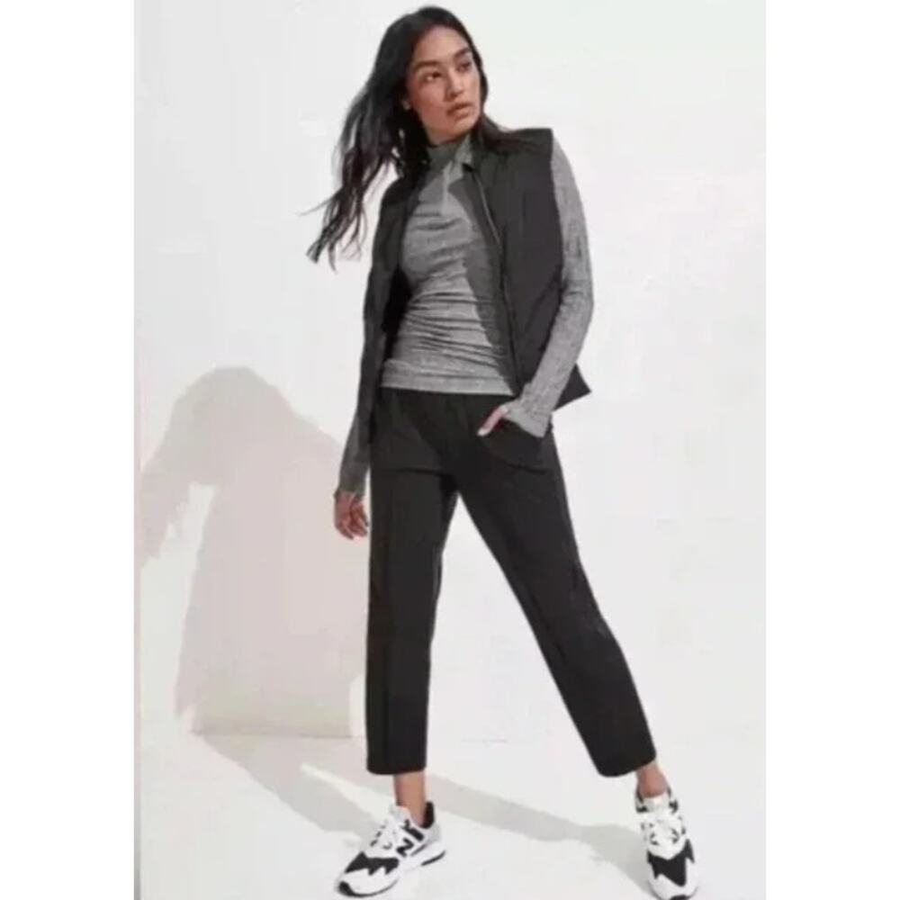Athleta Pants Size 10 Venice Pintuck Side-Zip Black‎ Casual Minimalist Versatile